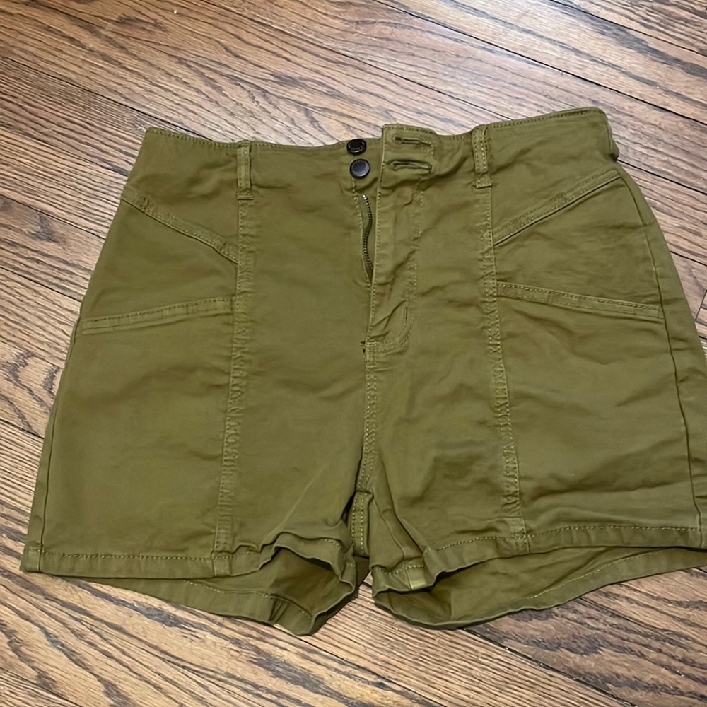 Universal Thread High Rise Midi shorts size 10
